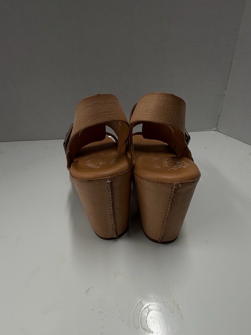 Kork-Ease Tan Slingback Wedge Sandals with Buckle - Picture 4 of 6